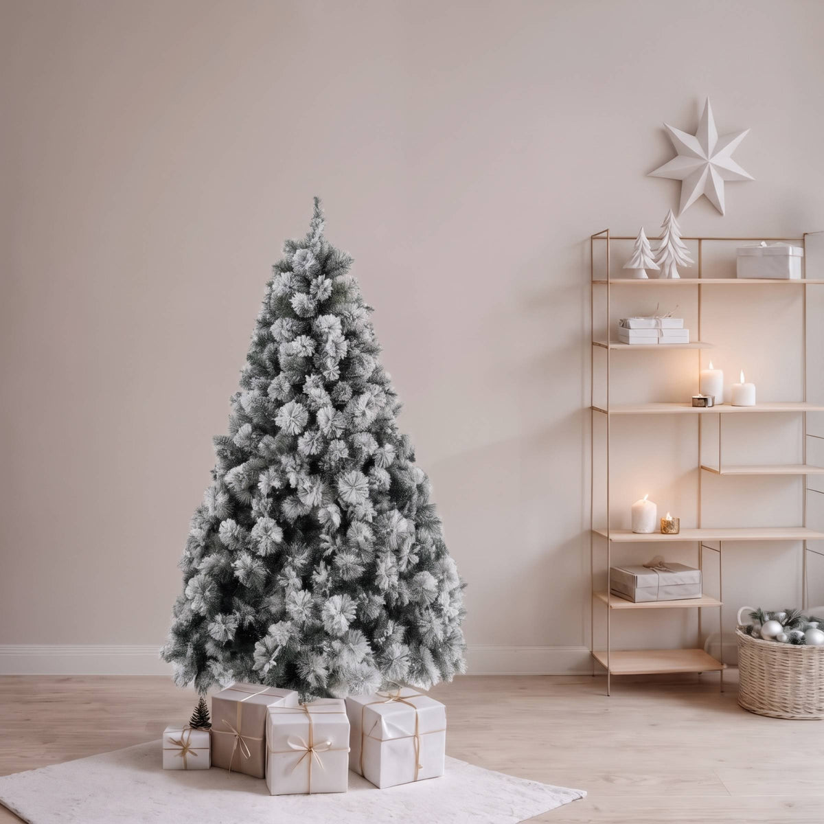 Full Christmas tree, snowy green, 4 ft, unlit